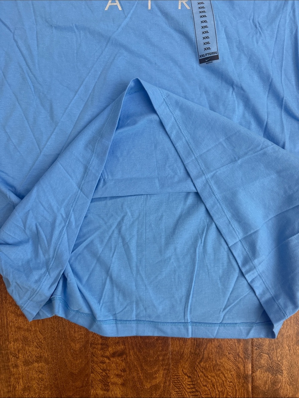 Nike Air Light Blue Crewneck T-Shirt with White Swoosh Size XXL - Picture 8 of 11